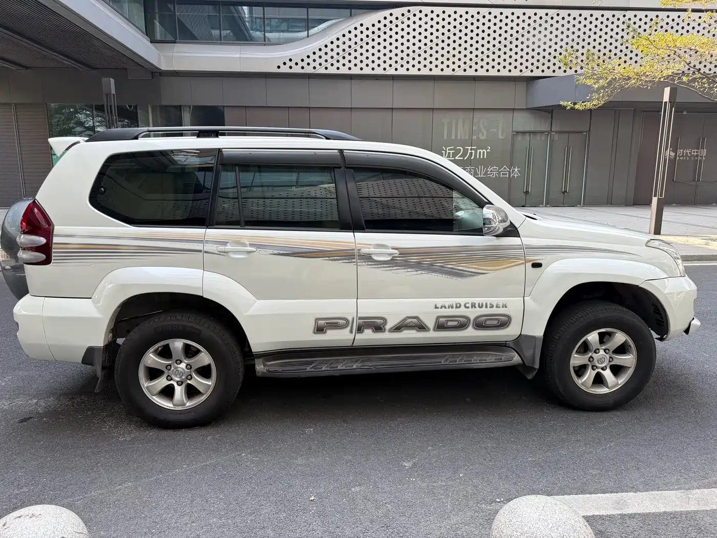 Toyota Prado (Import) 2004 VX 4.0 фото 4