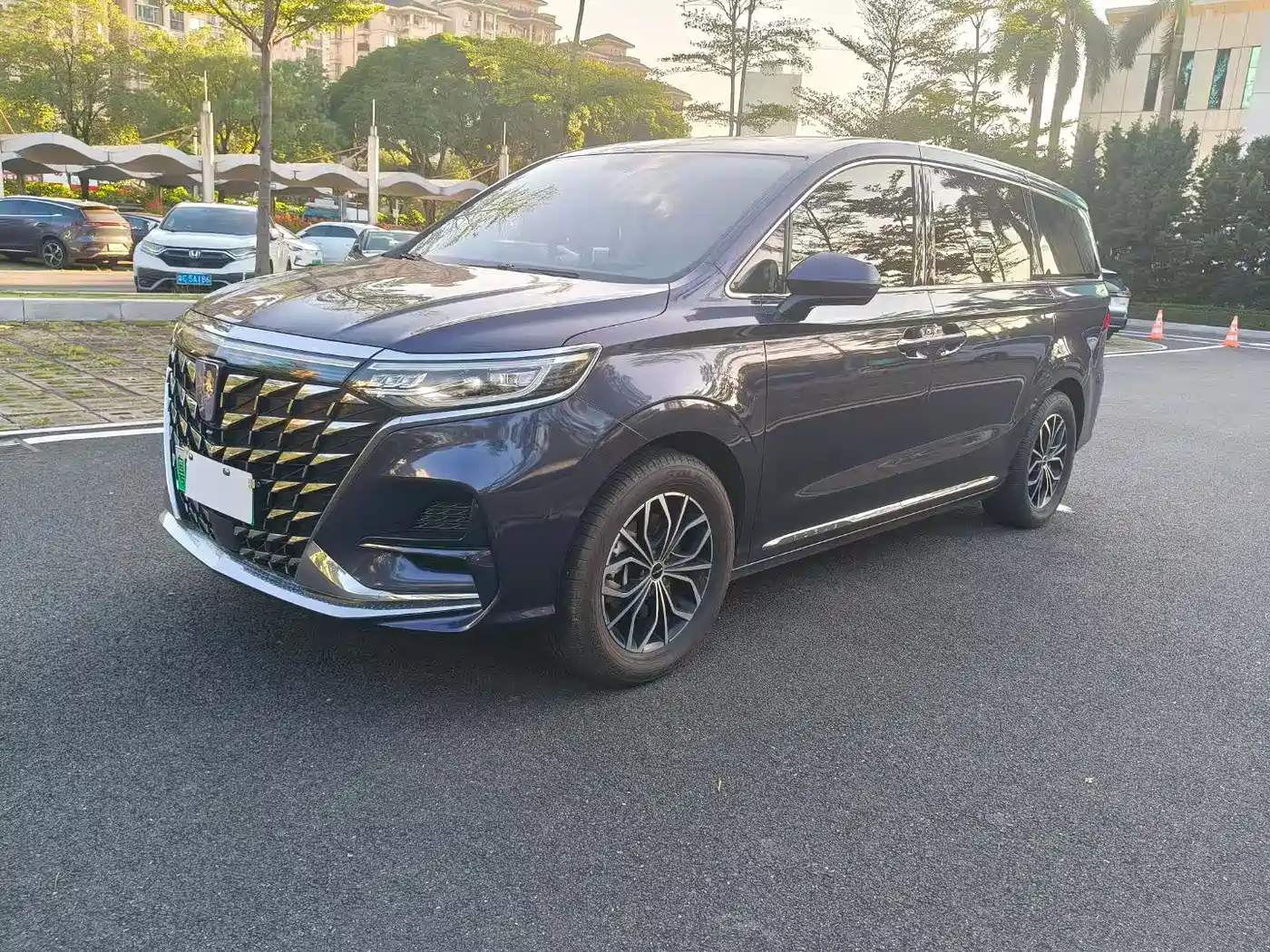 ROEWE IMAX8 NEW ENERGY