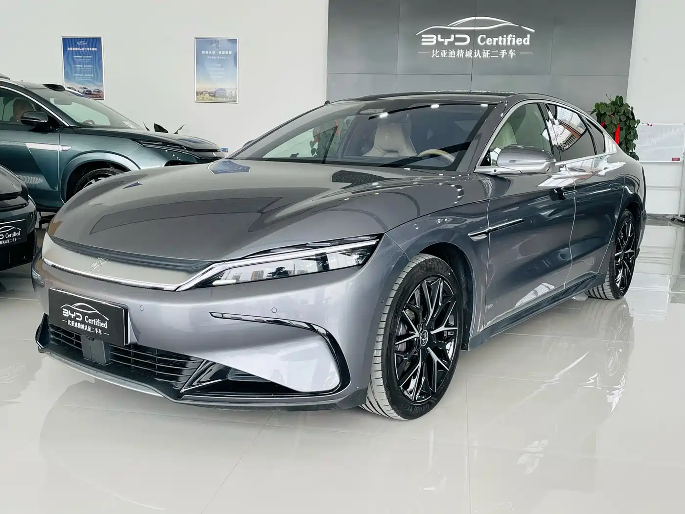 BYD Han 2024 EV Glory Edition 610KM AWD Celestial Eye Smart Driving
