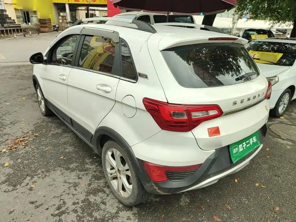 BAIC Senova X25 2016 2015 1.5L Manual Comfort