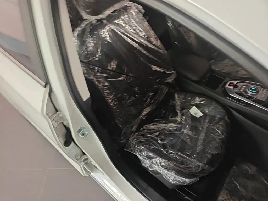 BAIC Beijing EU5 2026 2025 Hongtu Standard Edition