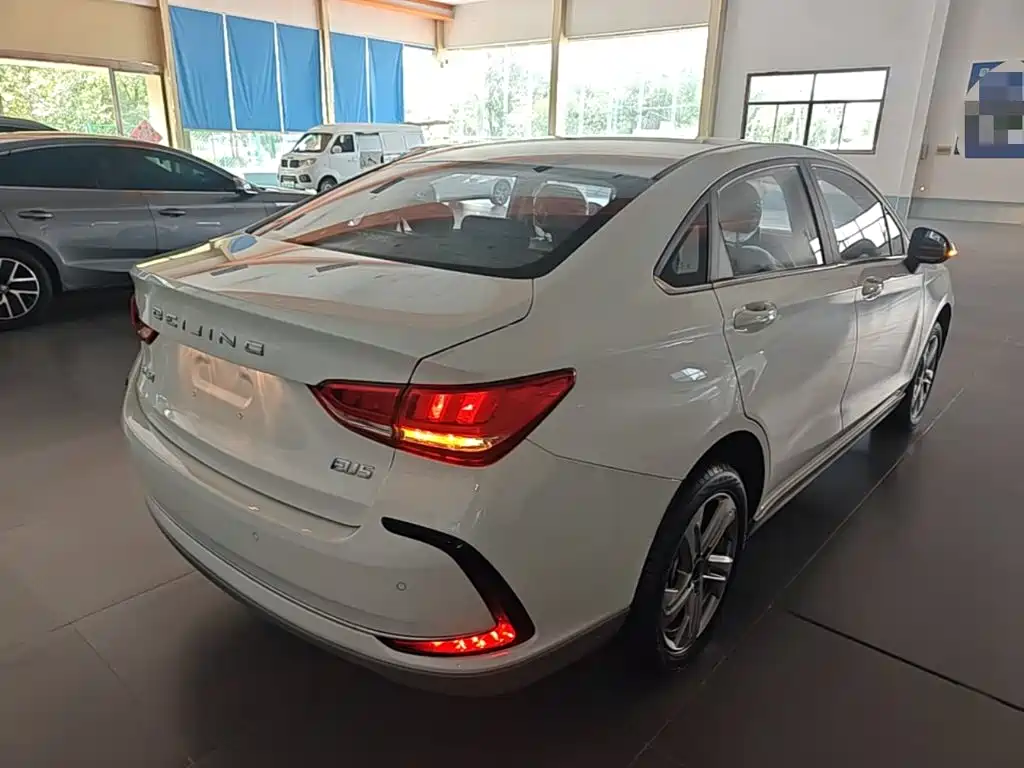 BAIC Beijing EU5 2026 2025 Hongtu Standard Edition