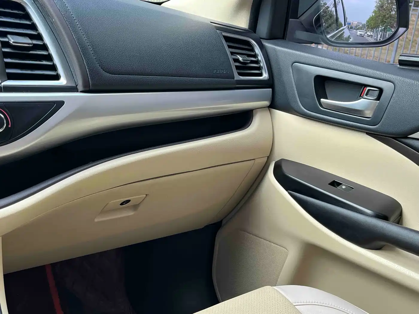 Toyota Highlander 2018 2.0T 2WD Elite 7-Seater China VI фото 12