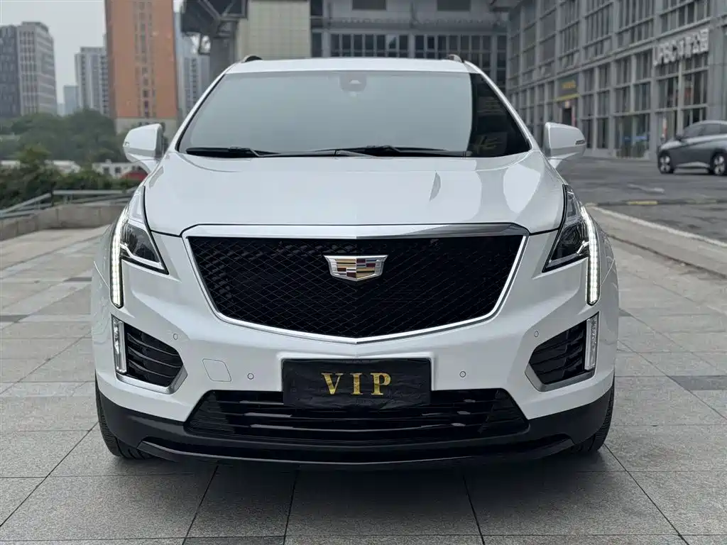 Cadillac XT5 2024 2.0T AWD Luxury (Hummingbird Edition) фото 2