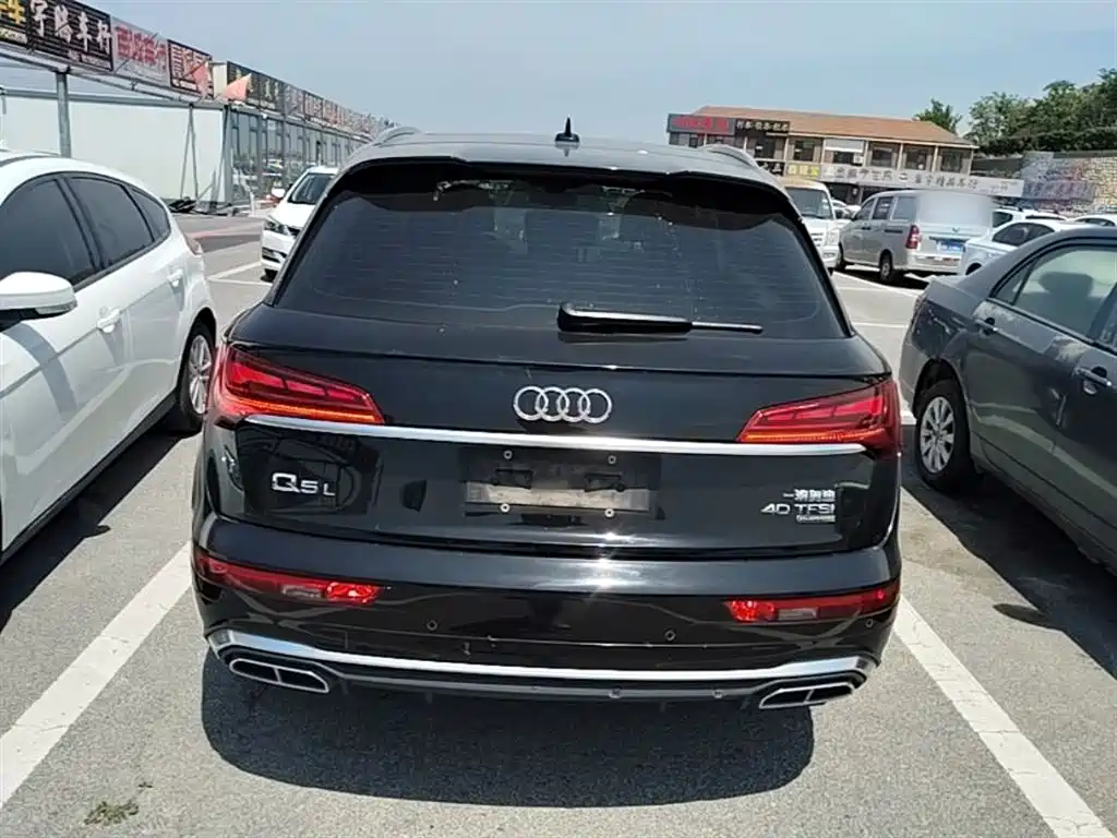 Audi Q5L 2021 40 TFSI Luxury Dynamic фото 6