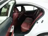 Фото 15 - Lexus IS