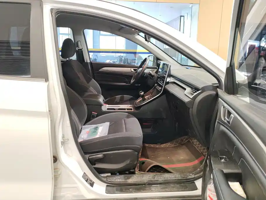 Haval M6 2024 2023 PLUS 1.5T DCT Elite Smart Connect