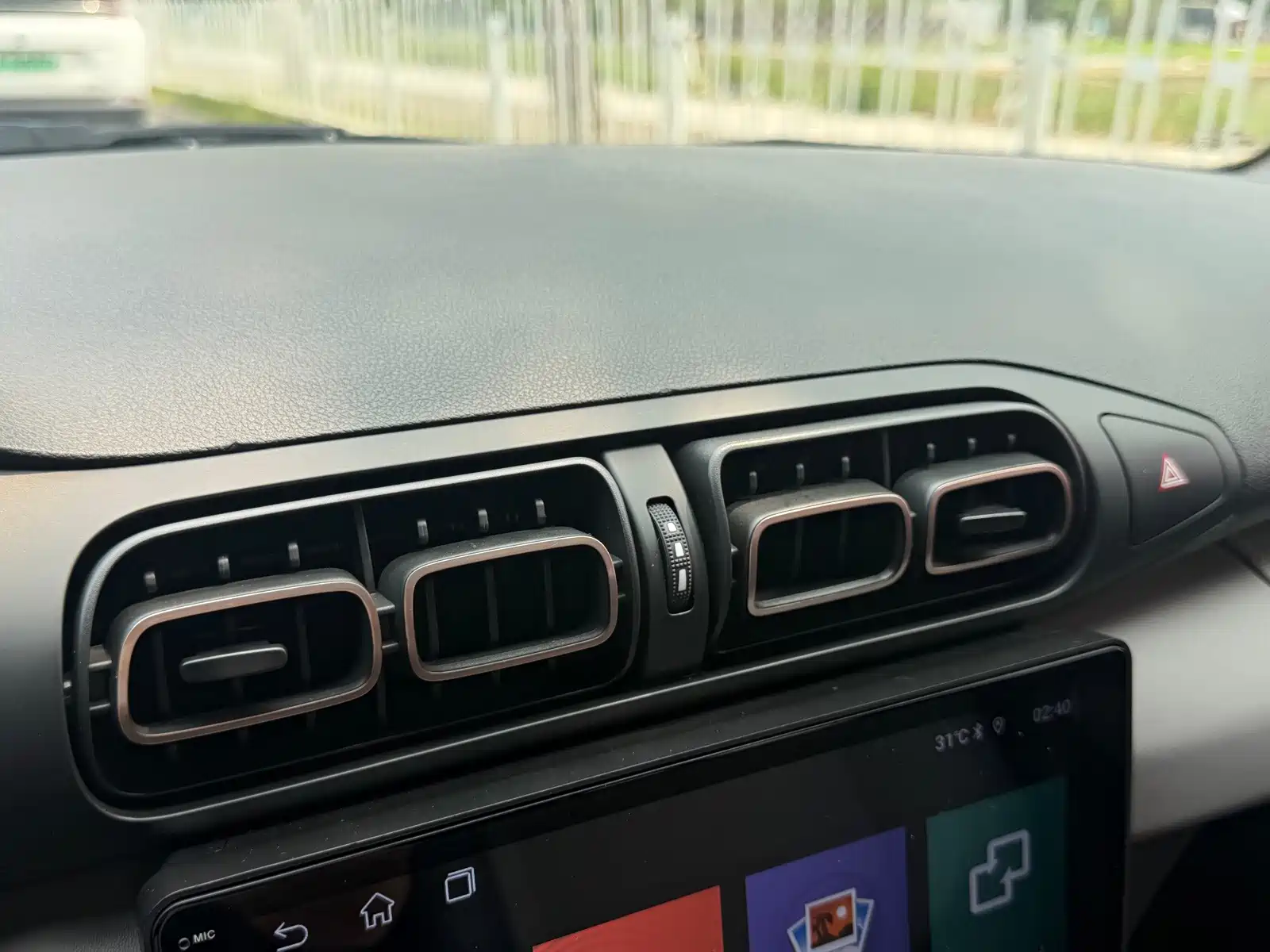 Фото 26 - Citroën C3-XR