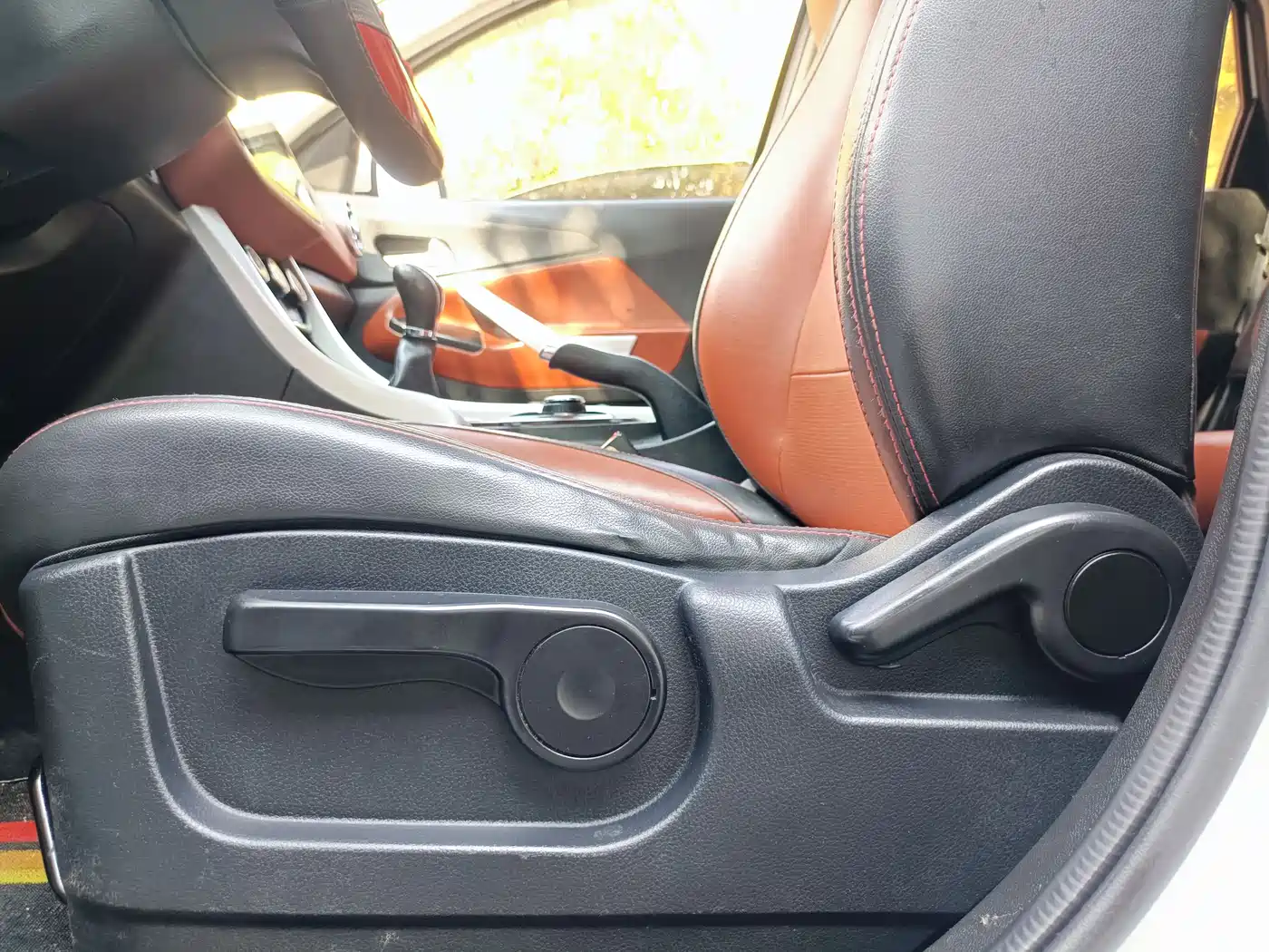 BAIC Huansu S3 2016 2016 S3L 1.5L Manual Premium