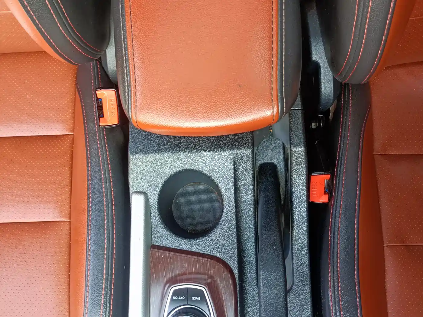 BAIC Huansu S3 2016 2016 S3L 1.5L Manual Premium