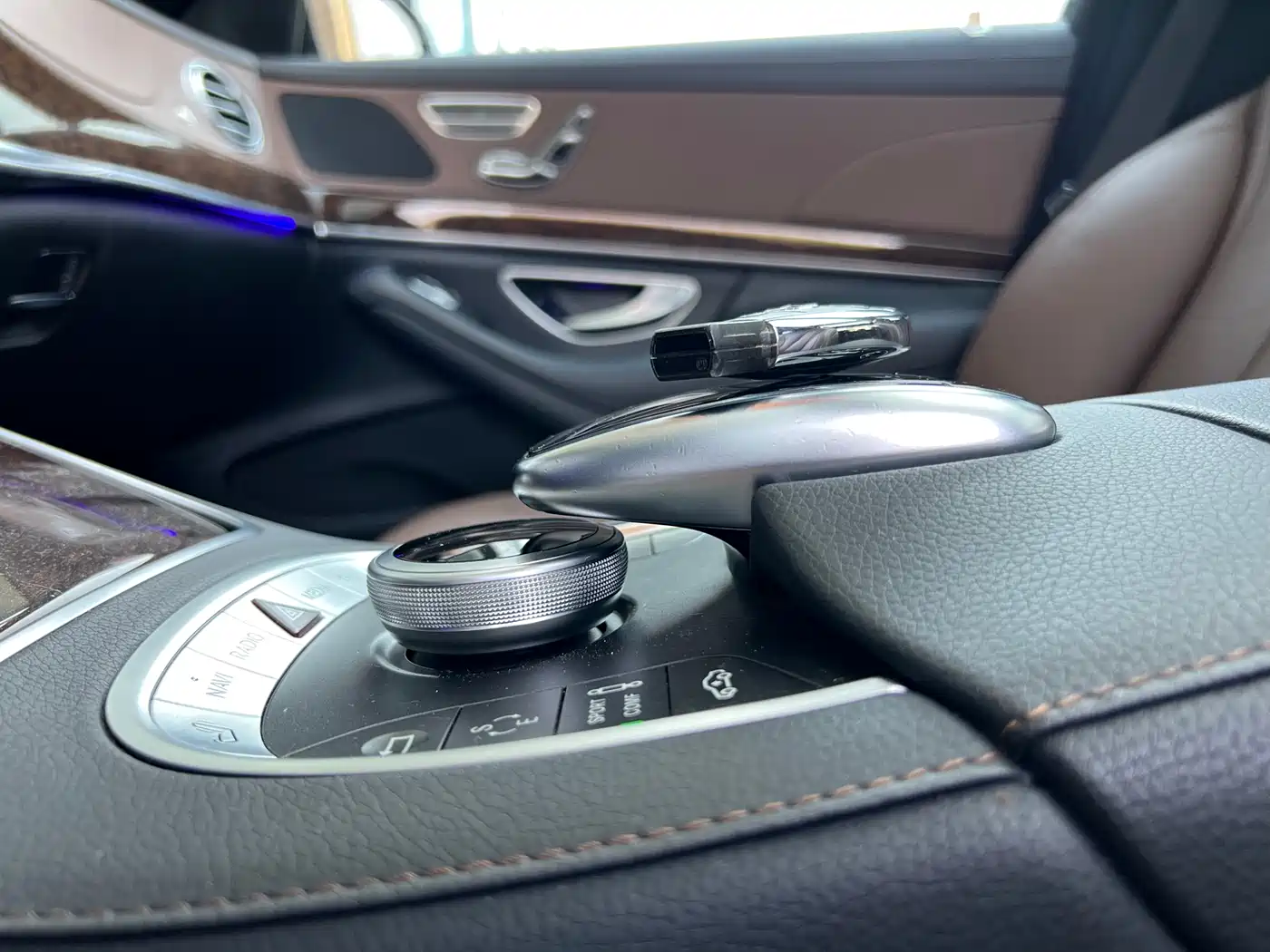 Mercedes-Benz S-Class 2014 S 320 L Business фото 26