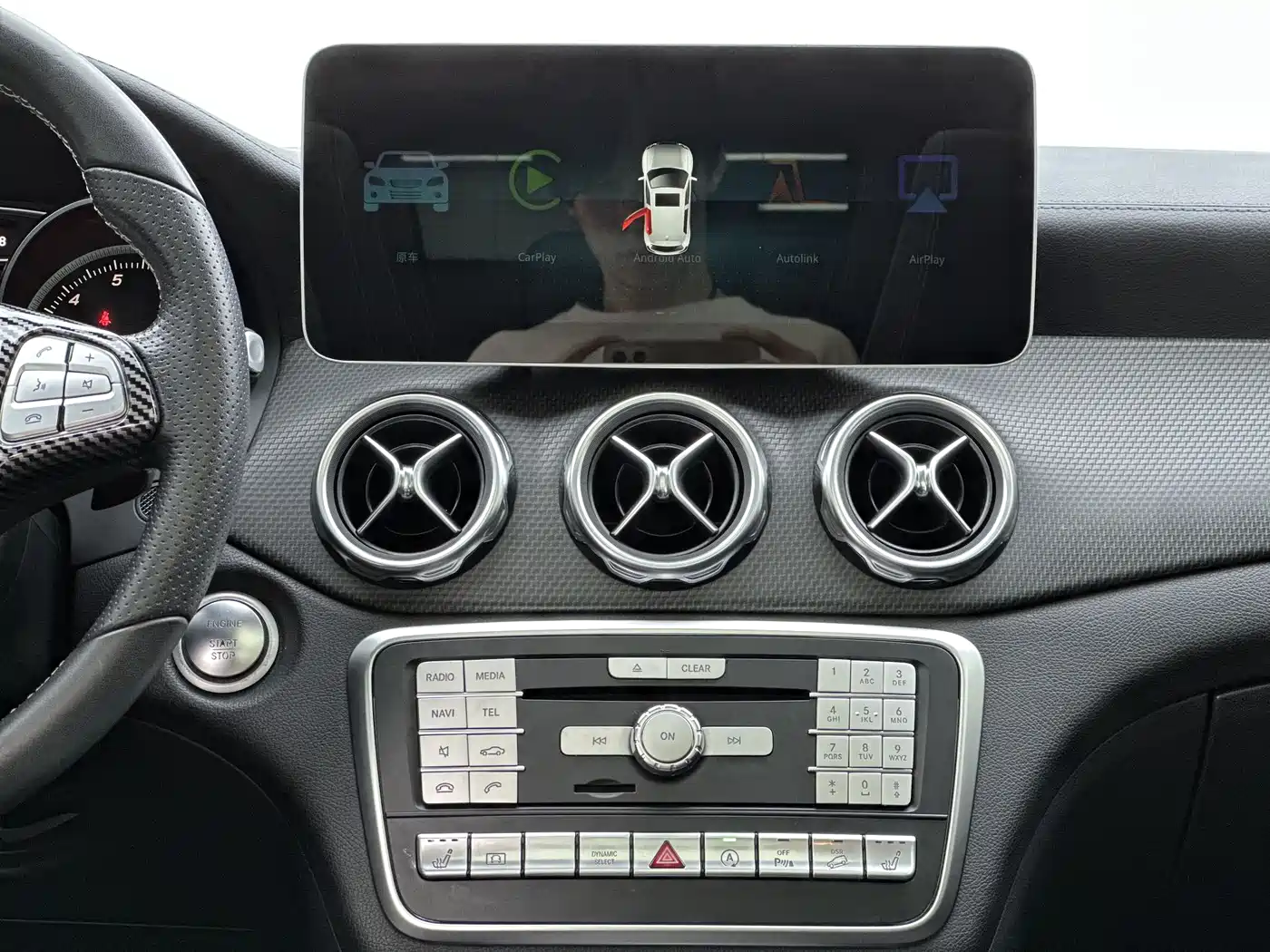 Mercedes-Benz GLA 2017 GLA 220 4MATIC Fashion фото 3
