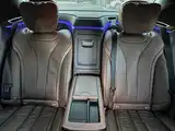 Photo 30 - Mercedes-Benz S-Class
