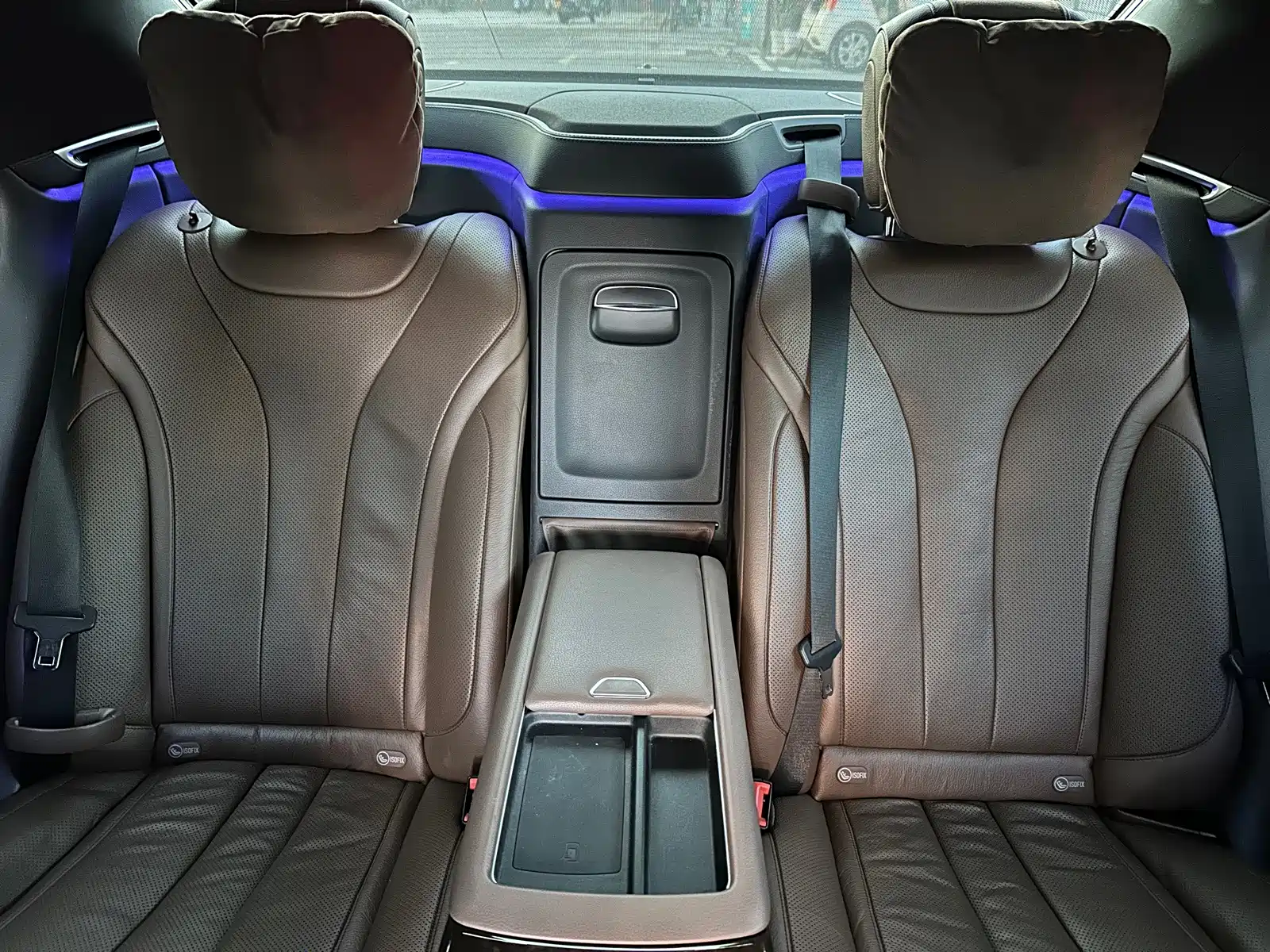Photo 30 - Mercedes-Benz S-Class