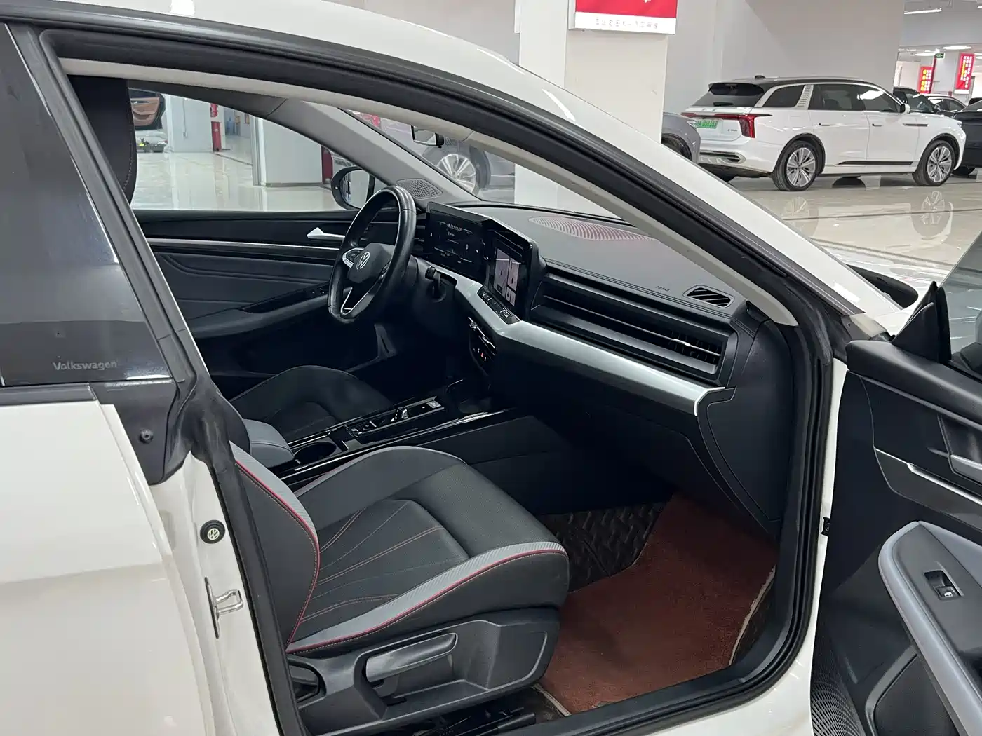 Volkswagen Lamando 2023 Lamando L 280TSI DSG Glamour Edition фото 11