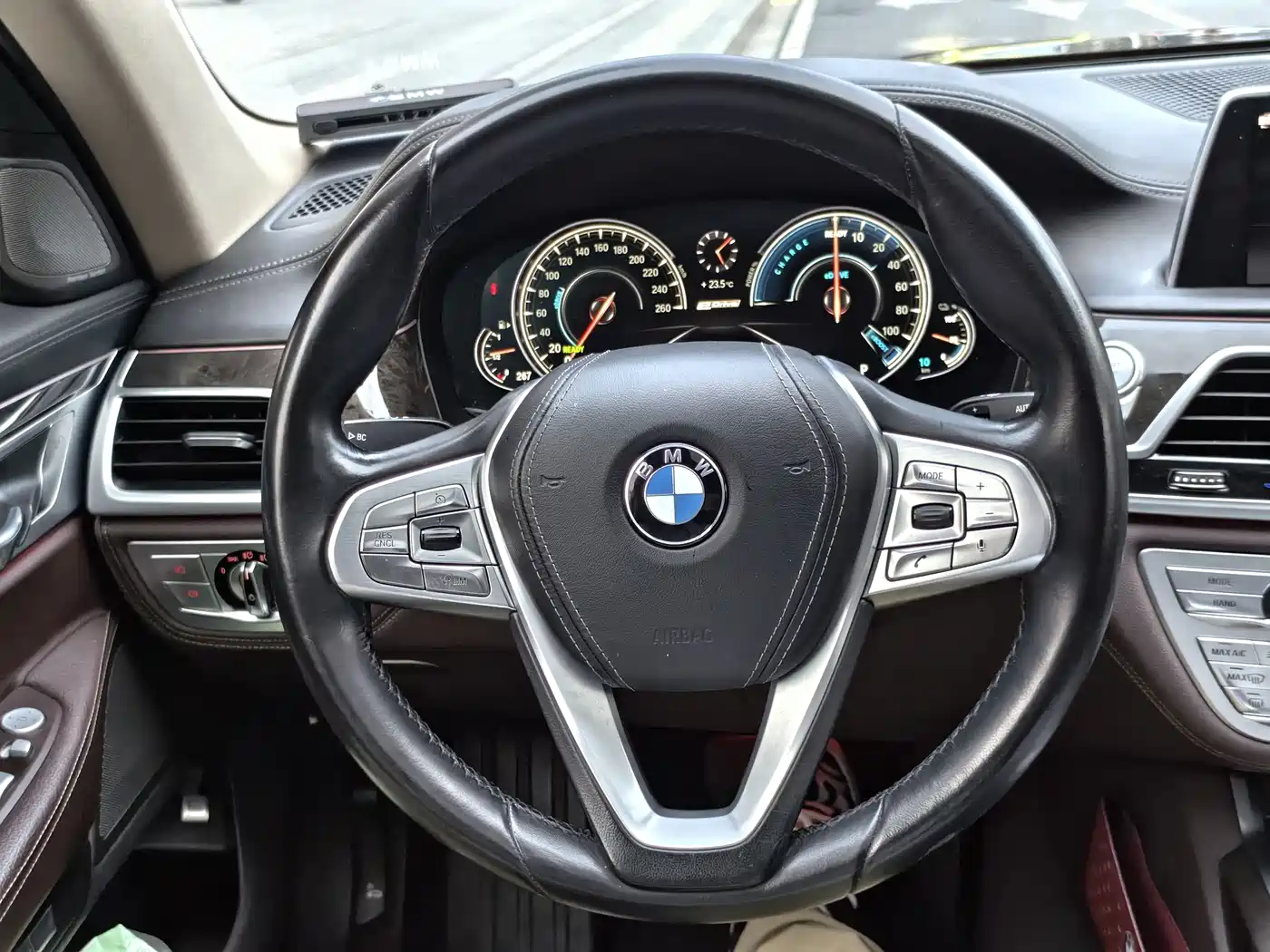 BMW 7 SERIES NEW ENERGY