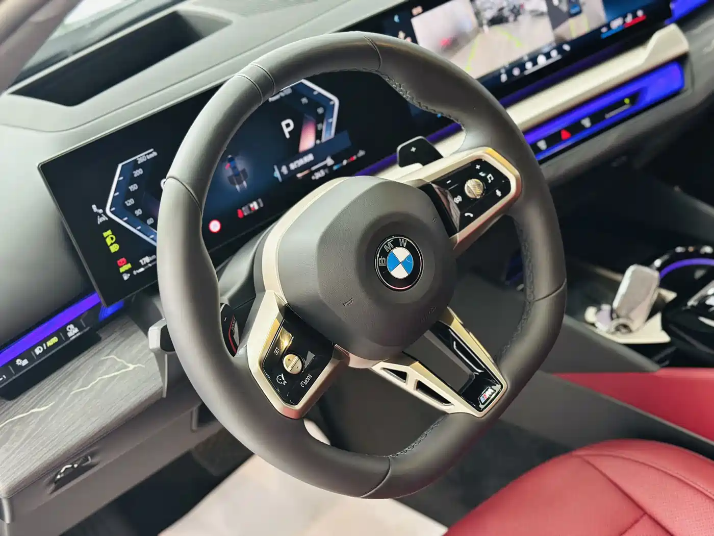 BMW 5 Series 2025 530Li Premium M Sport Package фото 13