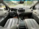 Photo 5 - Toyota Sienna