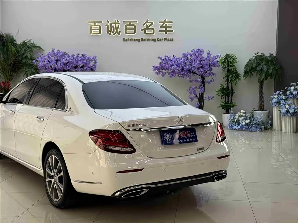 Mercedes-Benz E-Class 2018 E 200 L фото 9