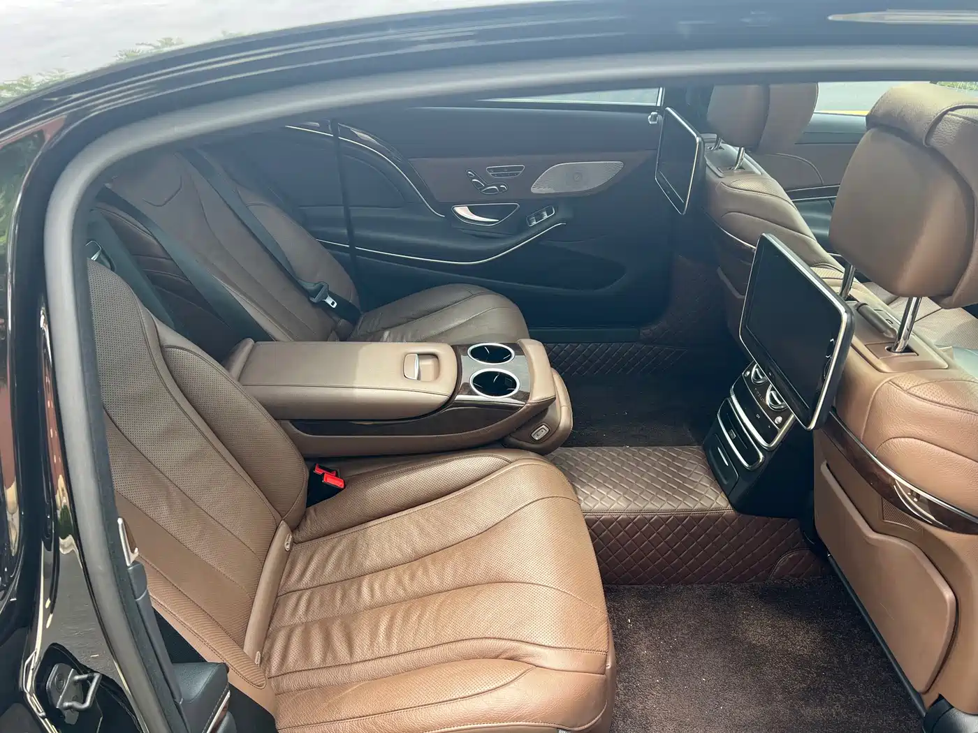 Mercedes-Benz Maybach S-Class 2015 S 400 4MATIC фото 18