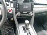 Photo 14 - Honda Civic