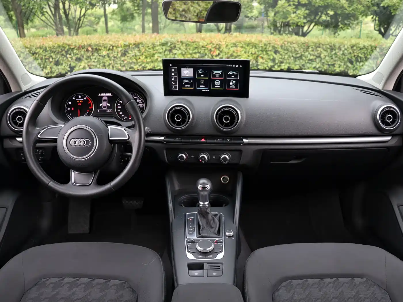 Audi A3 2016 Limousine 35 TFSI Progressive фото 11