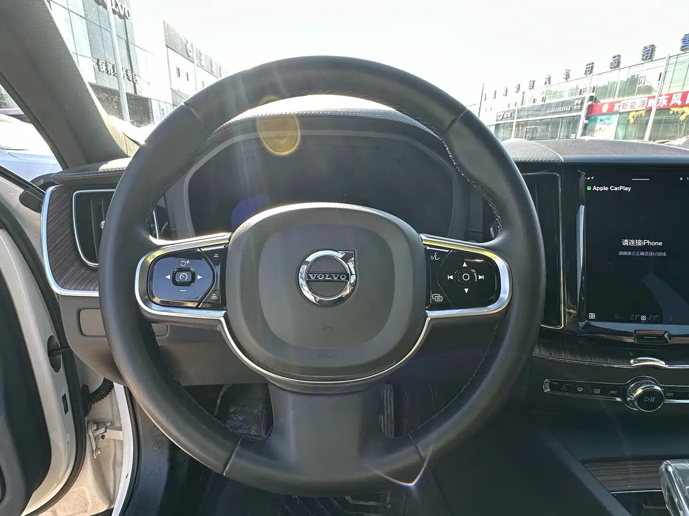 Фото 7 - Volvo XC60