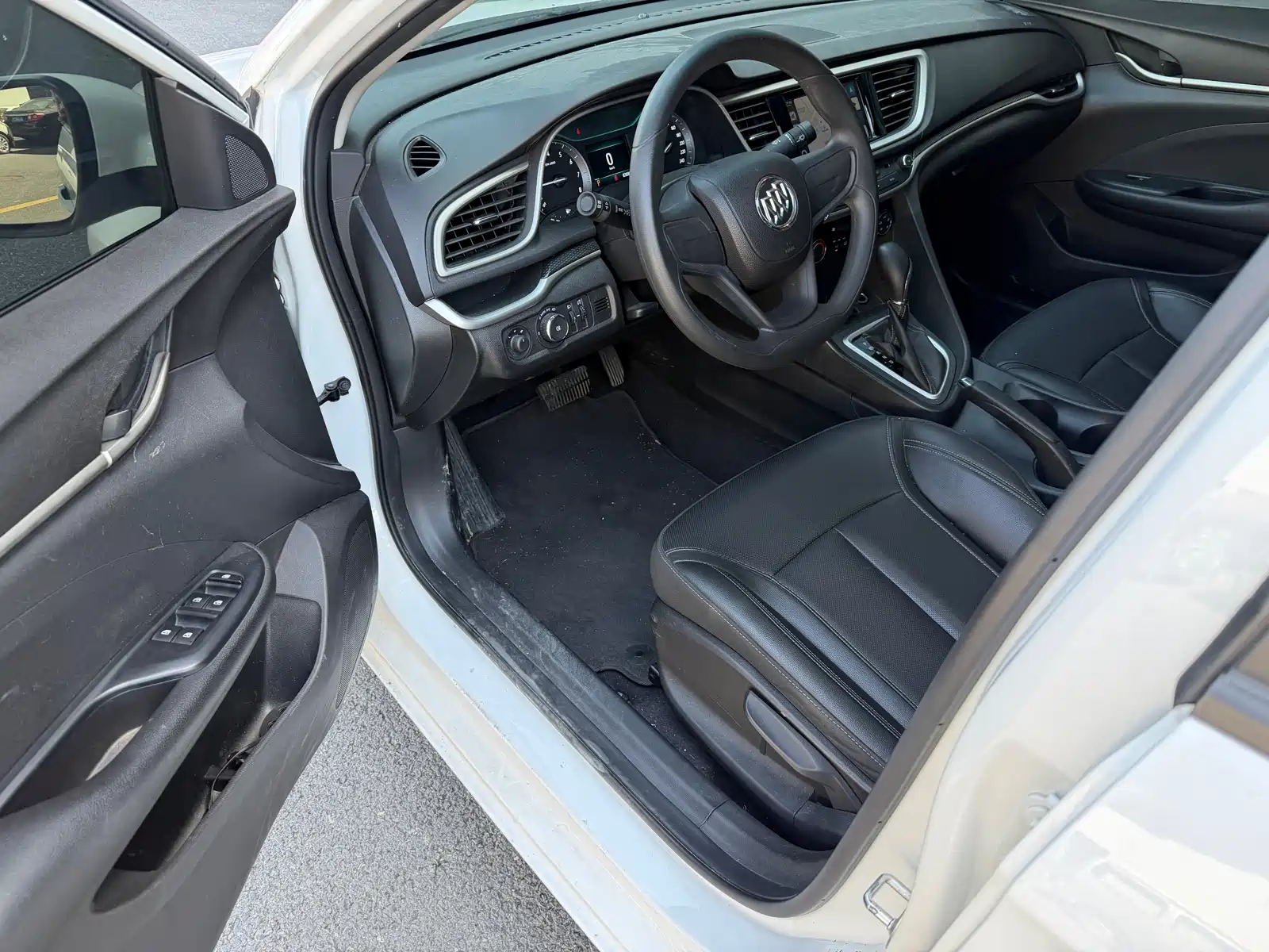 Фото 10 - Buick Excelle