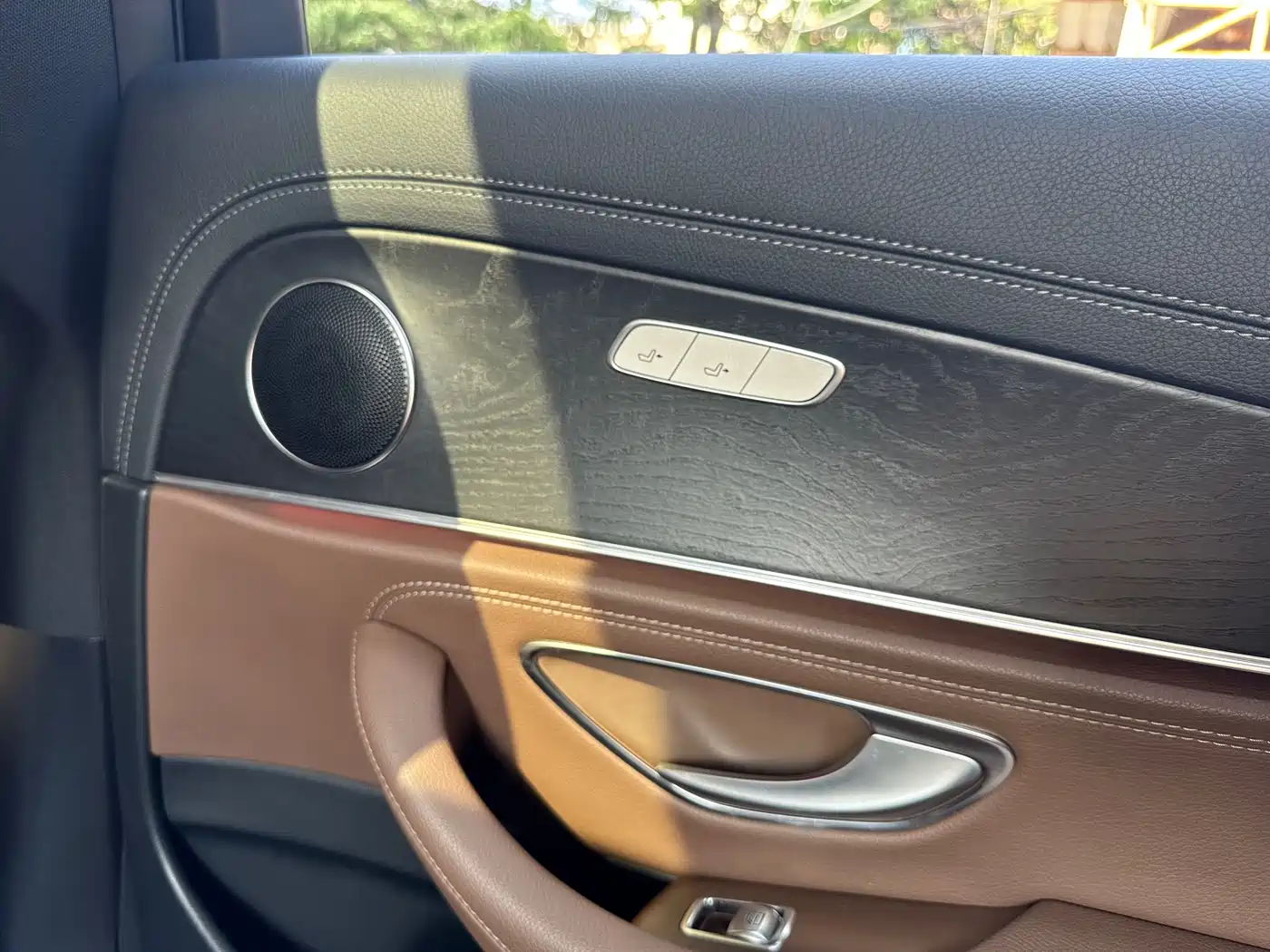 Mercedes-Benz E-Class 2016 E 200 L Sport Type фото 18