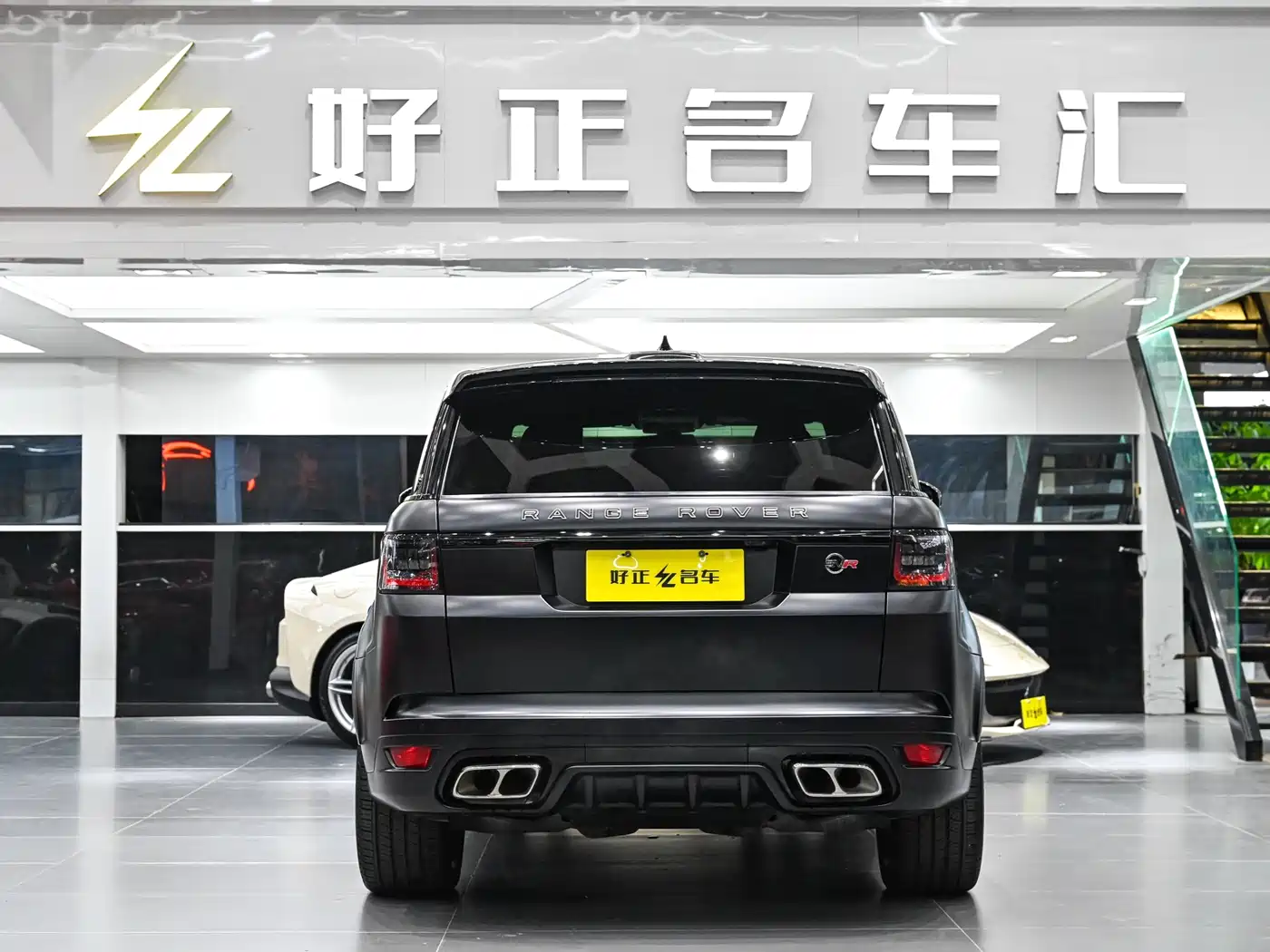 Land Rover Range Rover Sport 2022 Model 5.0 SC V8 SVR Peak Collector's Edition фото 18