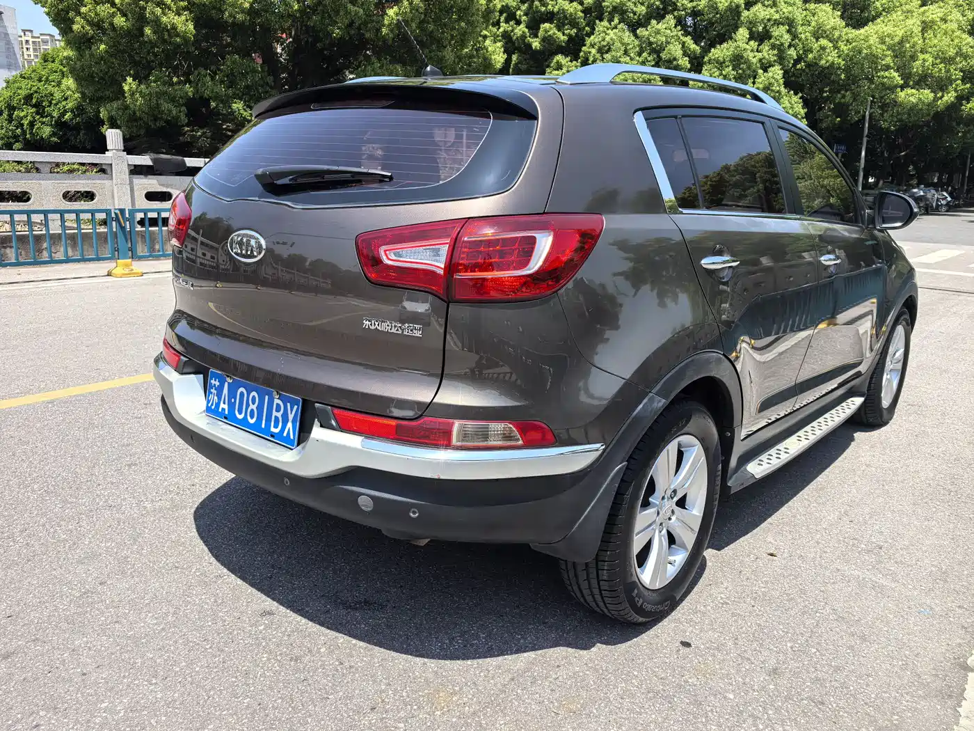 Kia Sportage 2012 2.0L Automatic 2WD GLS фото 9