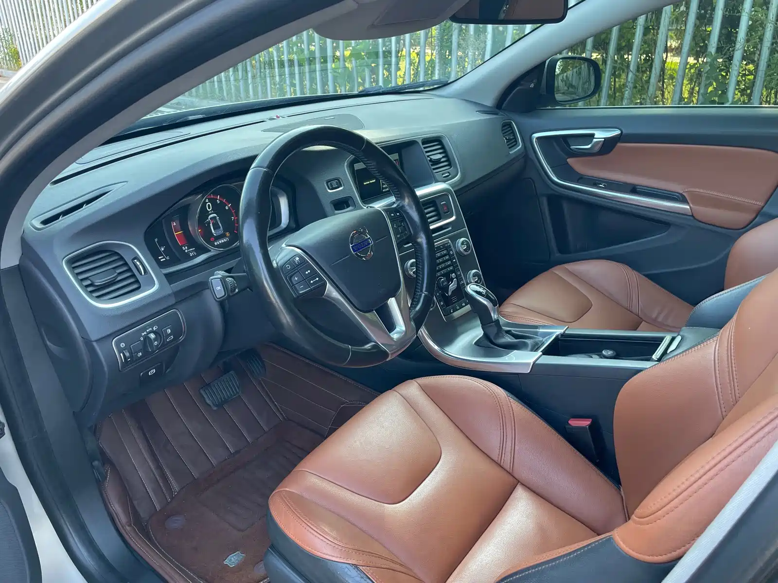 Photo 7 - Volvo S60