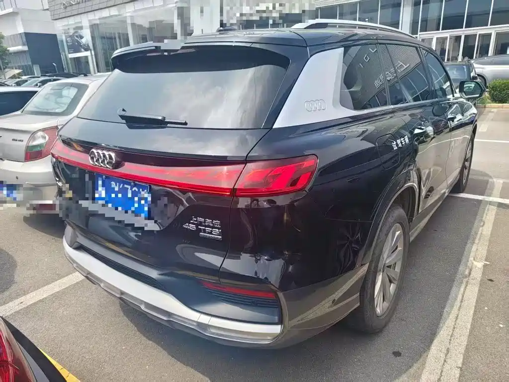 Audi Q6 2024 2024 45 TFSI quattro Qi Yun Yu Lin Package 6-seater