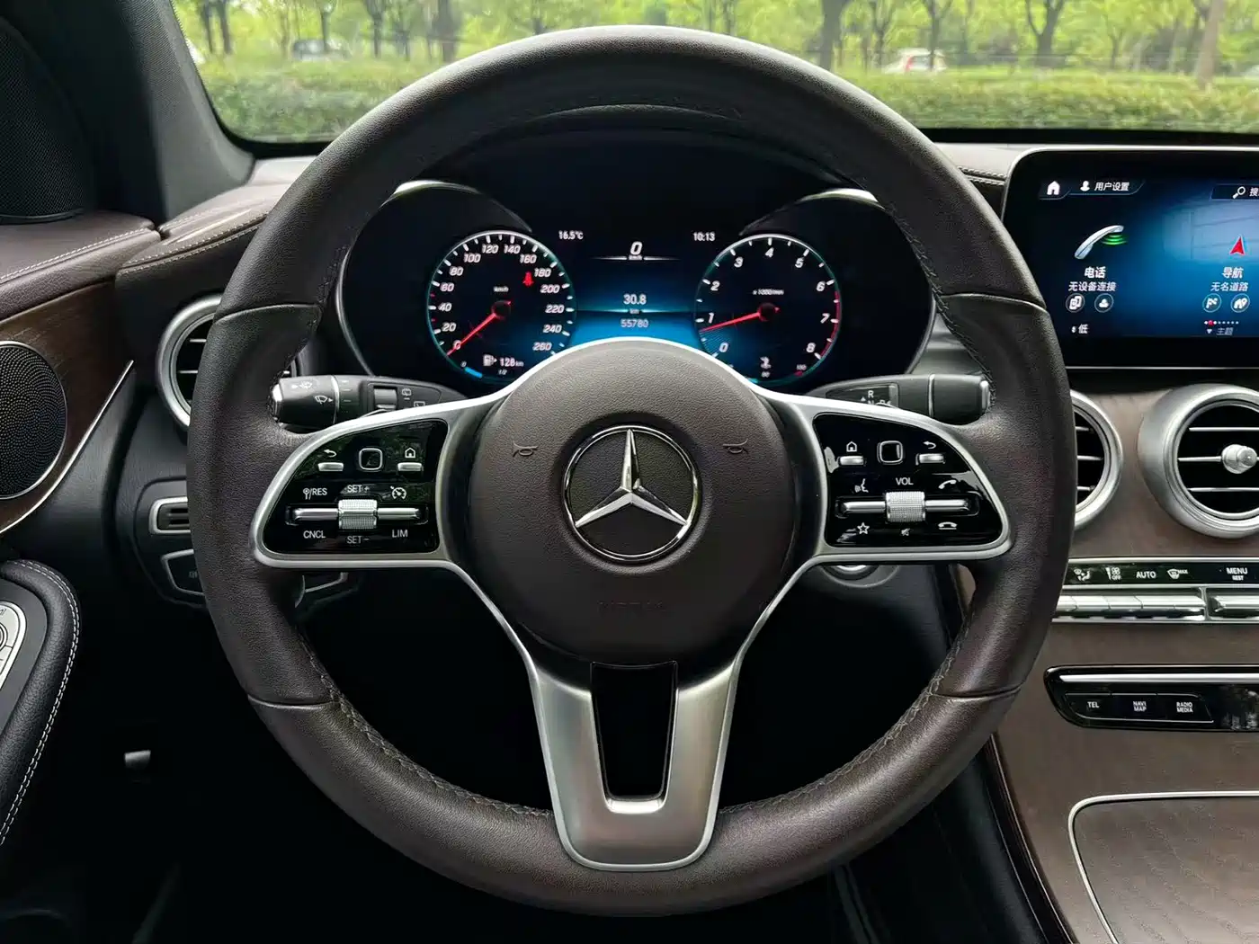 Mercedes-Benz GLC 2022 Model GLC 260 L 4MATIC Luxury Edition фото 14
