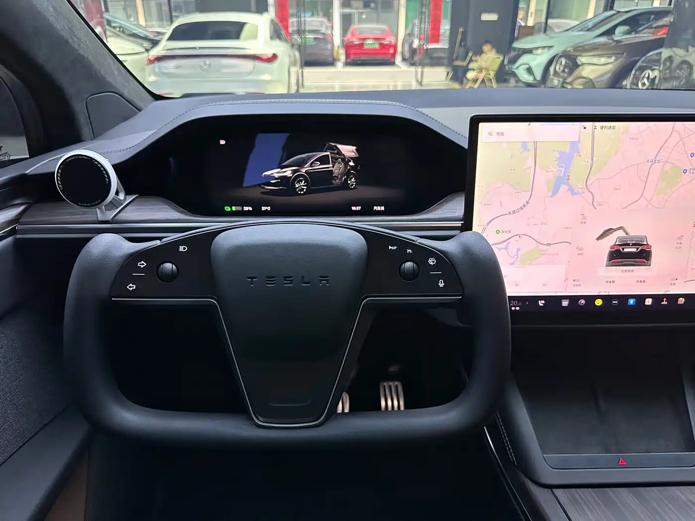 TESLA MODEL X