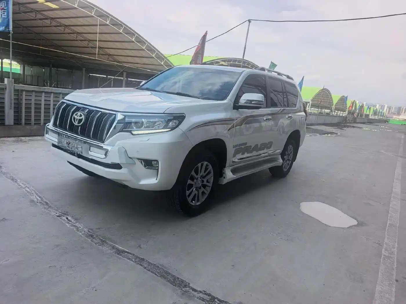 Toyota Prado 2018 3.5L Automatic TX-L Rear-mounted Spare Tire