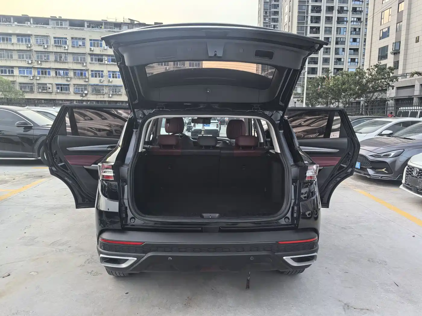 Dongfeng Aeolus Dongfeng Fengshen AX7 2021 2021 PRO 1.6T Automatic Honor Edition