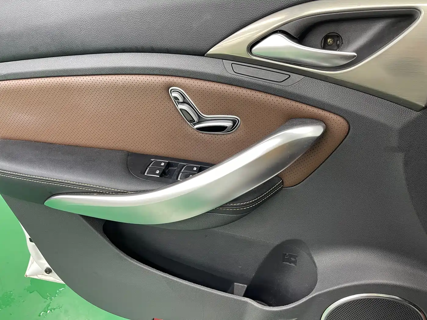 BYD Song New Energy 2017 2017 Song EV300 Premium