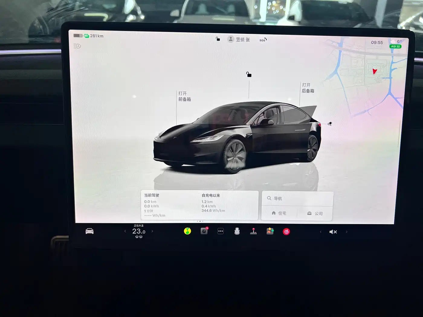TESLA MODEL 3