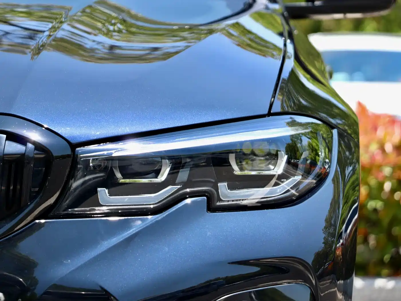 BMW 3 Series 2022 Facelift 330i M Sport Shadow Edition фото 6