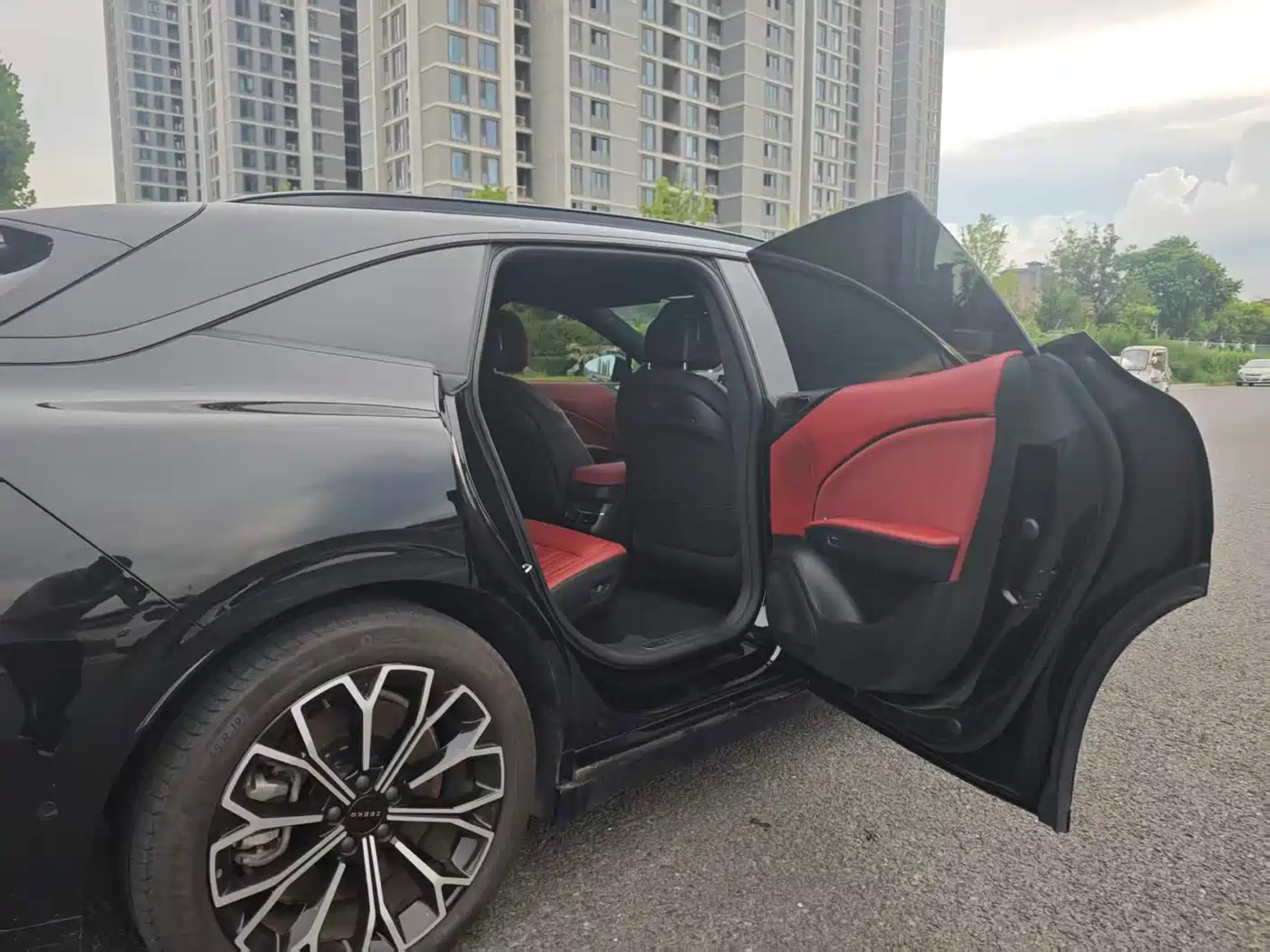 ZEEKR 007GT 2025 2025 Model RWD Smart Drive 75kWh