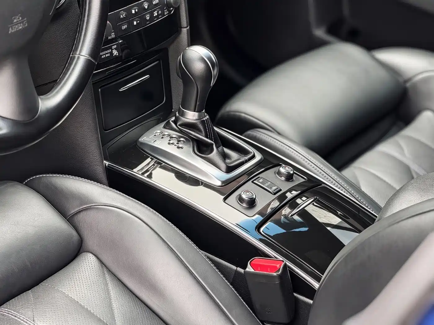 Infiniti QX70 2016 2015 Model 3.7L Shadow Edition
