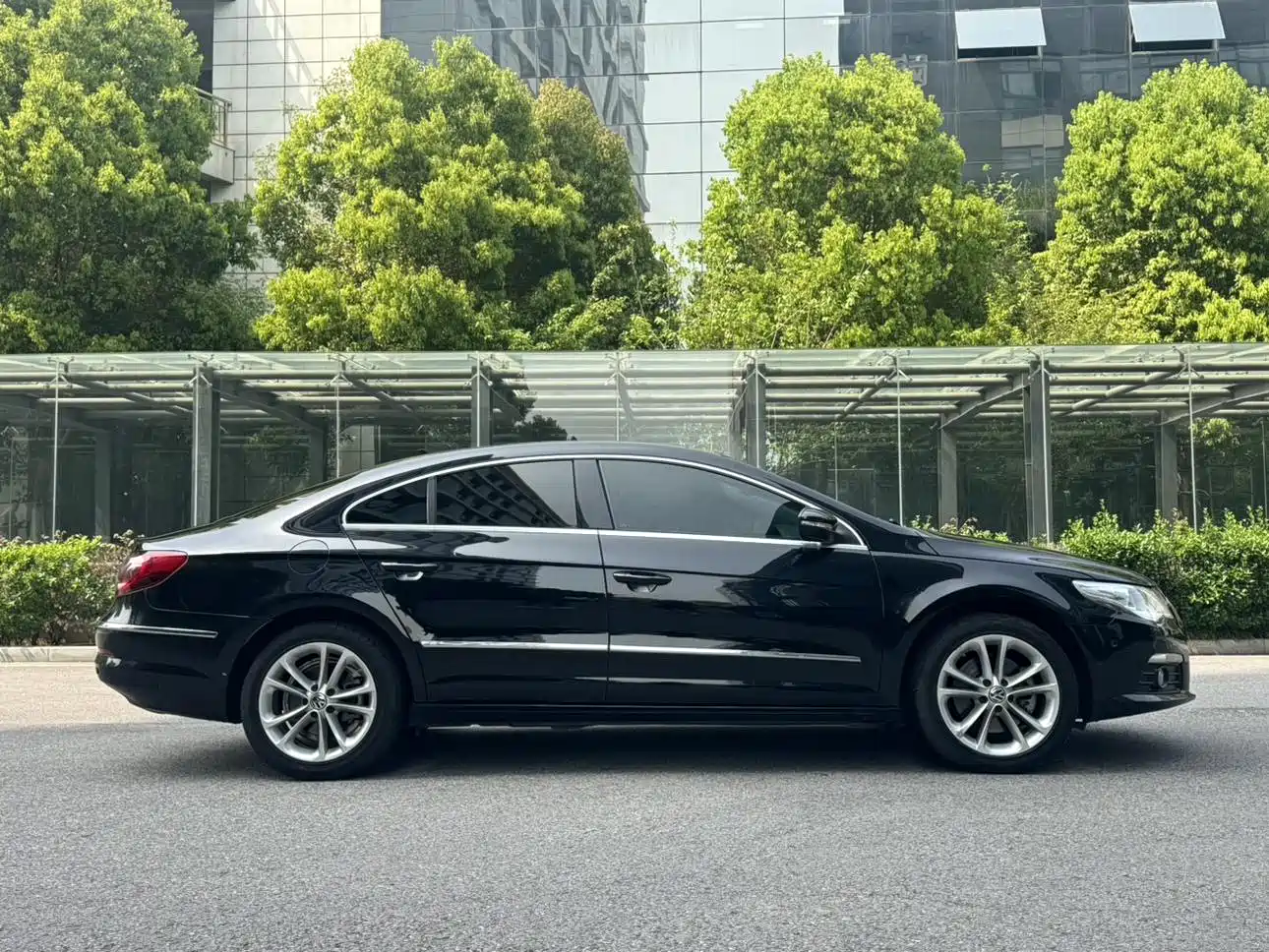 Photo 7 - Volkswagen CC