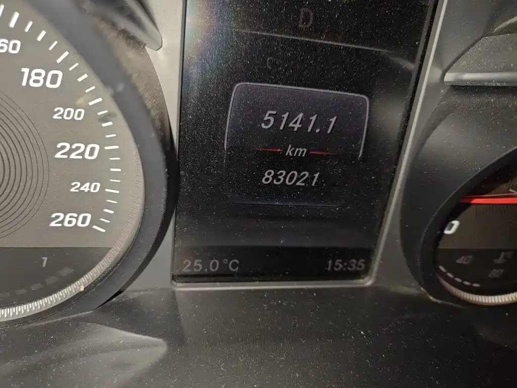 Фото 13 - Mercedes-Benz GLC