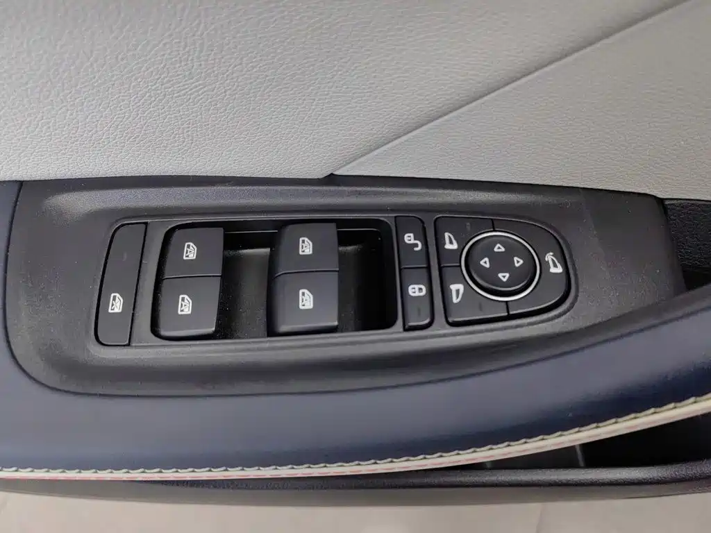 Фото 9 - BYD Qin PLUS