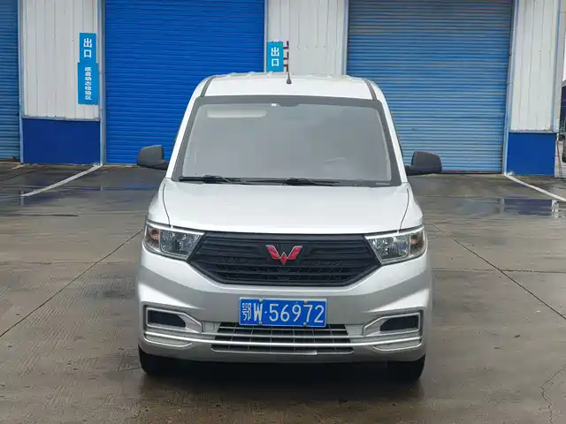 WULING WULING HONGGUANG V