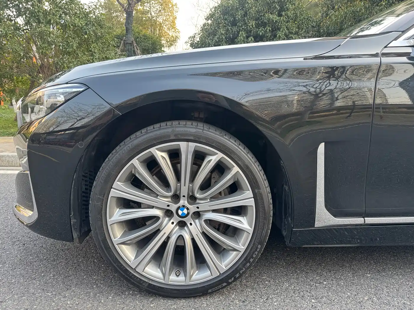 BMW 7 Series 2019 740Li Leading Luxury Package фото 7