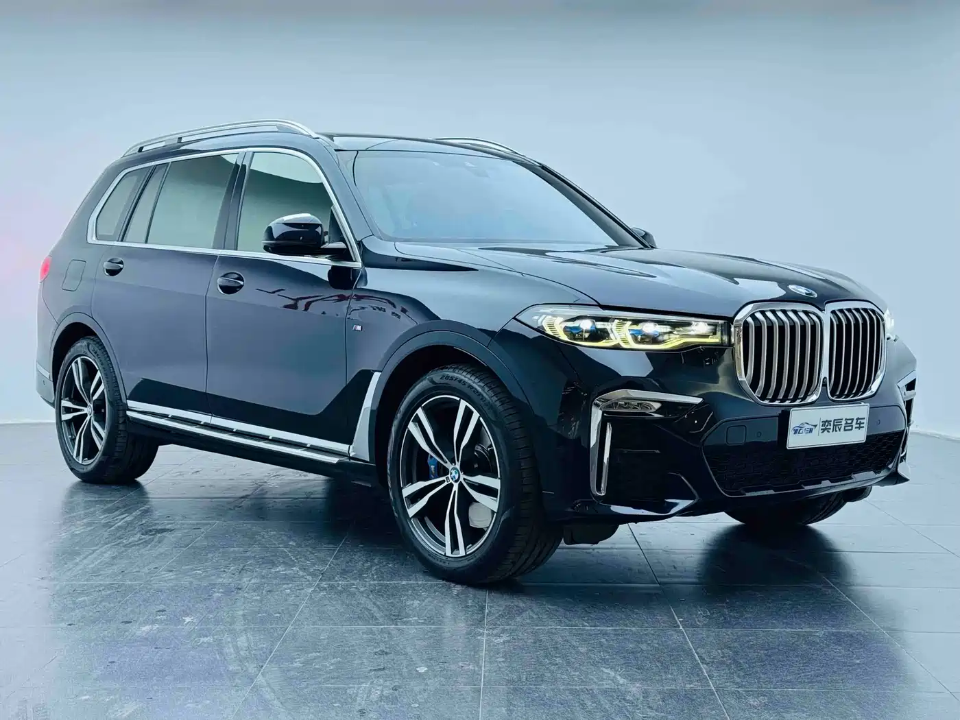 BMW X7 2021 xDrive40i Premium M Sport Package фото 3