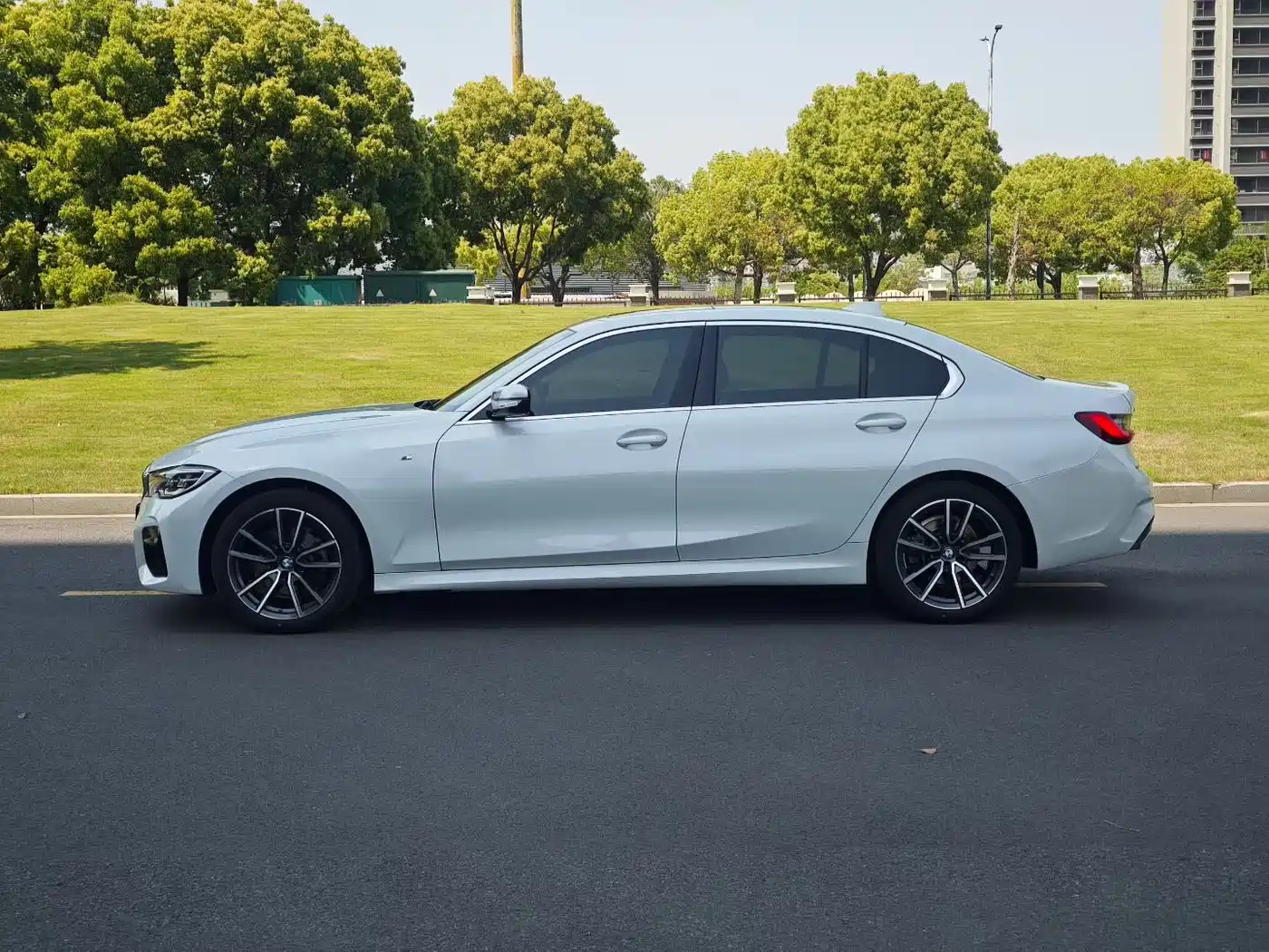 BMW 3 Series 2021 Facelift 320Li M Sport Package фото 4