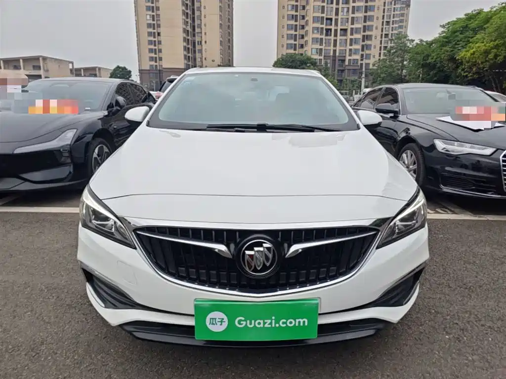 Buick Verano 2018 Sedan 15S Automatic Progressive фото 3